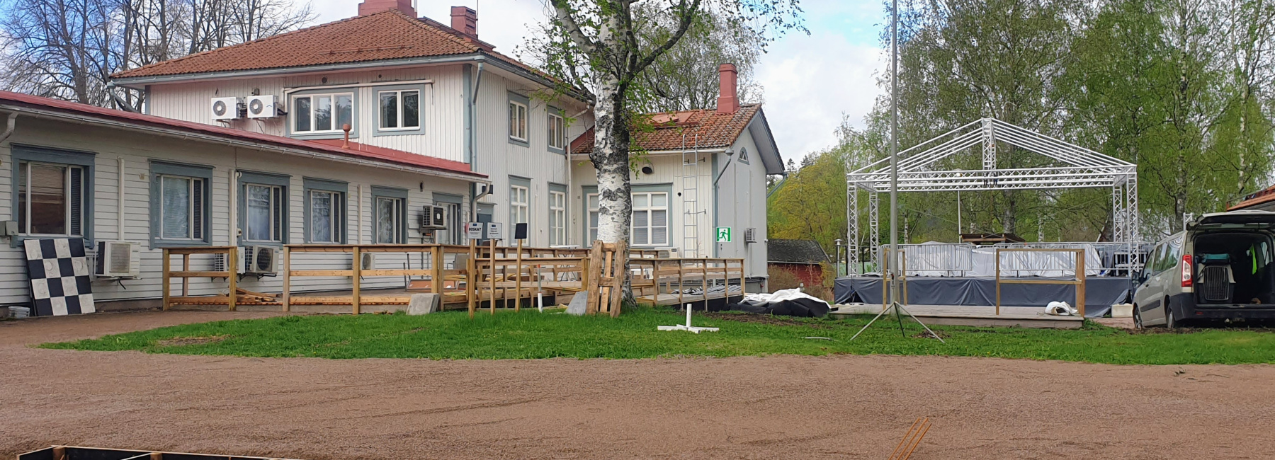 Pyhtään Kulttuuritalo valmistautuu jo alkavaan keikkakesään.